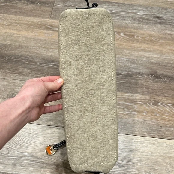 Dooney & Bourke Beige and Black Shoulder Bag - Picture 10 of 16